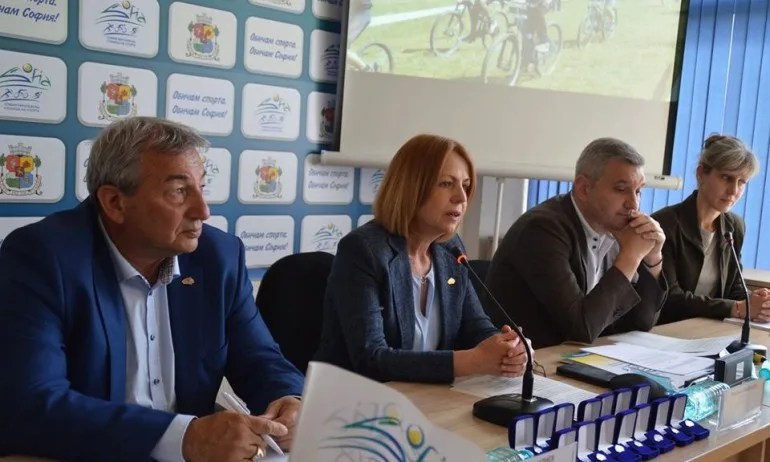 Фандъкова: Инвестираме в подобряване на туристическата инфраструктурата на Витоша - Tribune.bg