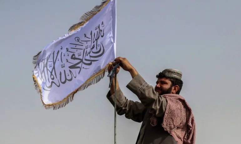 Талибаните обявиха край на войната в Афганистан, обещаха да помилват всички - Tribune.bg