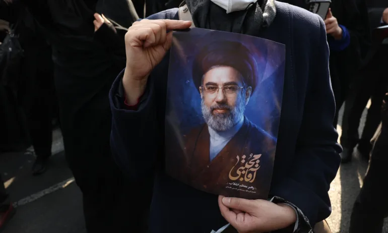 Израел: Ще трябва да изчакате и да видите дали Моджтаба Хаменей е следващата ни цел - Tribune.bg