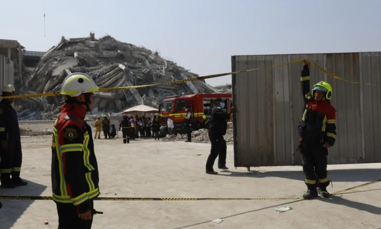 Земетресение от 7,7 по Рихтер разтърси Мианмар, рухна 30-етажен небостъргач в Тайланд - Tribune.bg