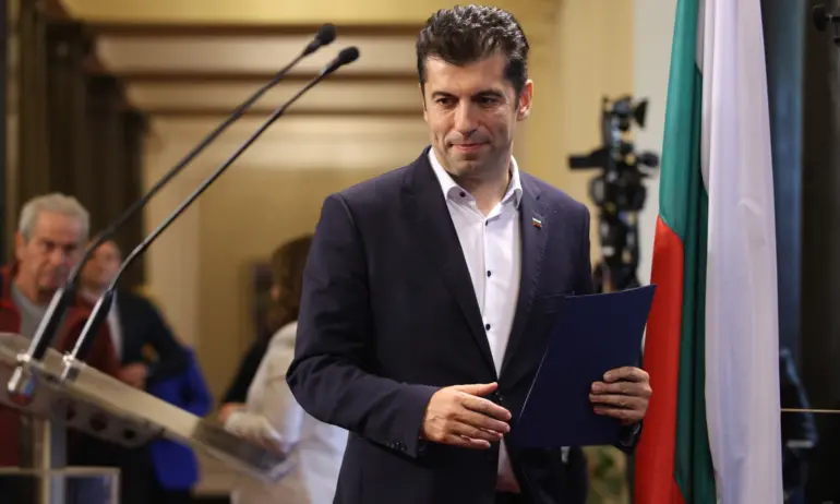 БГНЕС: Петков вбесил австрийците с аргументите си за Шенген и провалил визита на Денков в началото на месеца - Tribune.bg