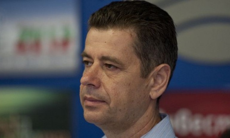 Антон Иванов: До март няма изгледи цените на тока на борсите да се променят - Tribune.bg