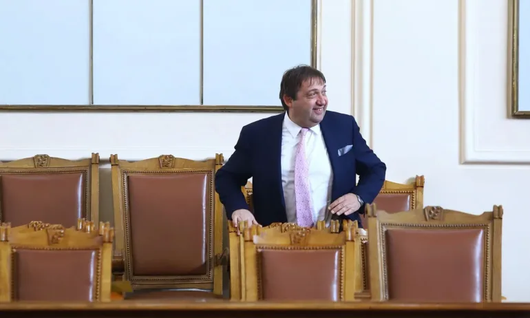 Иван Шишков призна за проблеми в пътното поддържане (ВИДЕО) - Tribune.bg