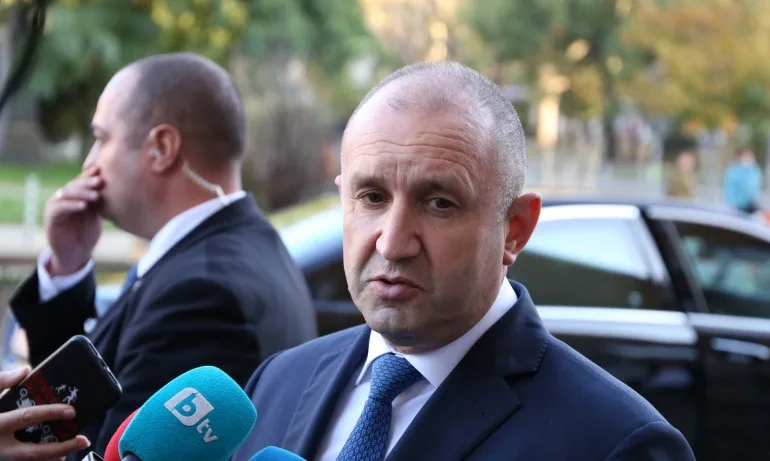 Евгени Михайлов: Петър Младенов излъга през 1990 г. и си отиде! Радев излъга през 2021 г. и ще си отиде! - Tribune.bg