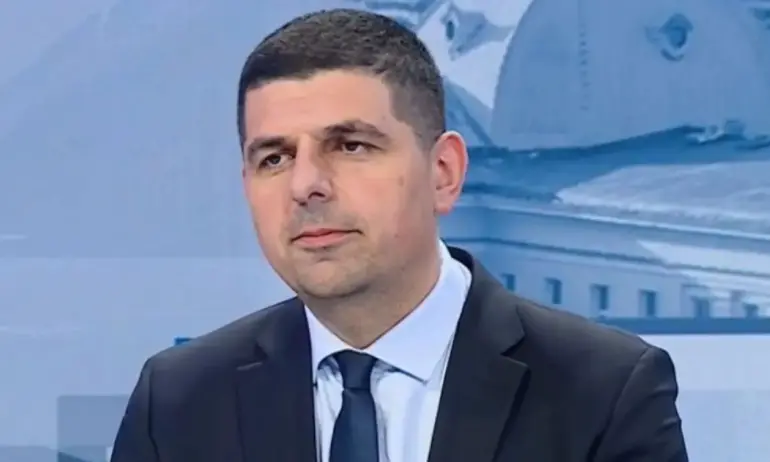 Ивайло Мирчев: Трябва да преведем страната през кризите, а не да си броим министрите - Tribune.bg