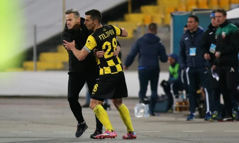 Ботев Пд сменя треньора през лятото - Tribune.bg