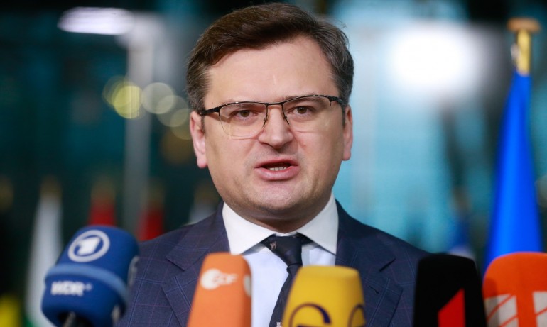 Украинският външен министър е в България - Tribune.bg