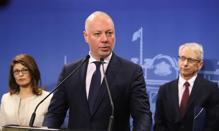 ГЕРБ-СДС и ПП се обединиха: Росен Желязков ще е председател на Народното събрание - Tribune.bg