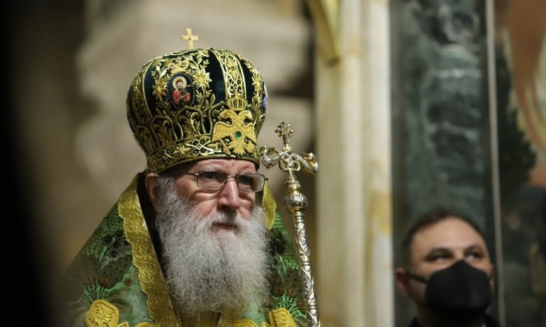 Патриарх Неофит отклонил поканата на Кирил Петков да се запознаят - Tribune.bg