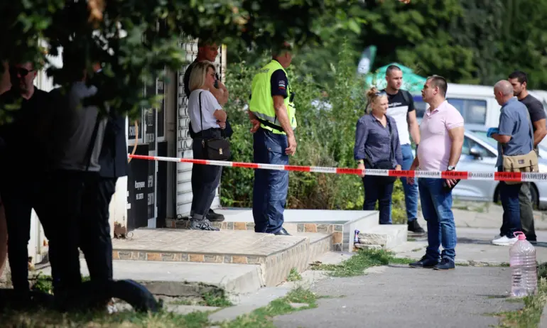 Стрелба с жертва и двама ранени в столичния квартал Модерно предградие /СНИМКИ/ - Tribune.bg