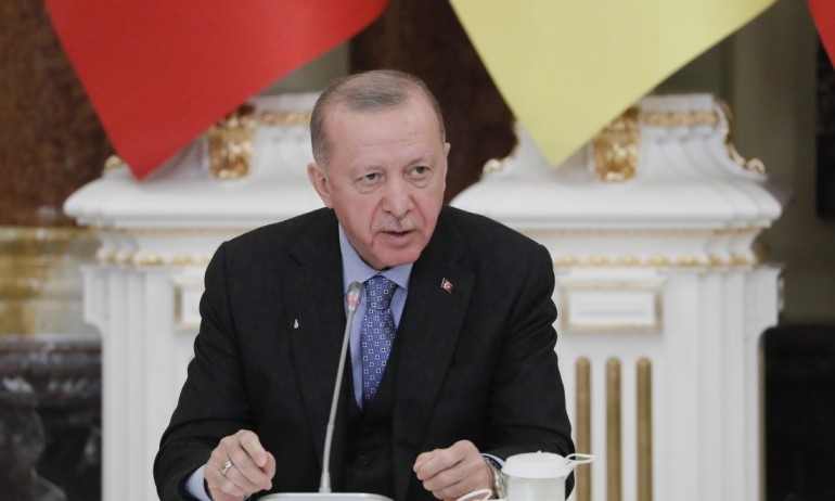 Ердоган категоричен: Няма да допуснем бойни кораби през Босфора и Дарданелите - Tribune.bg