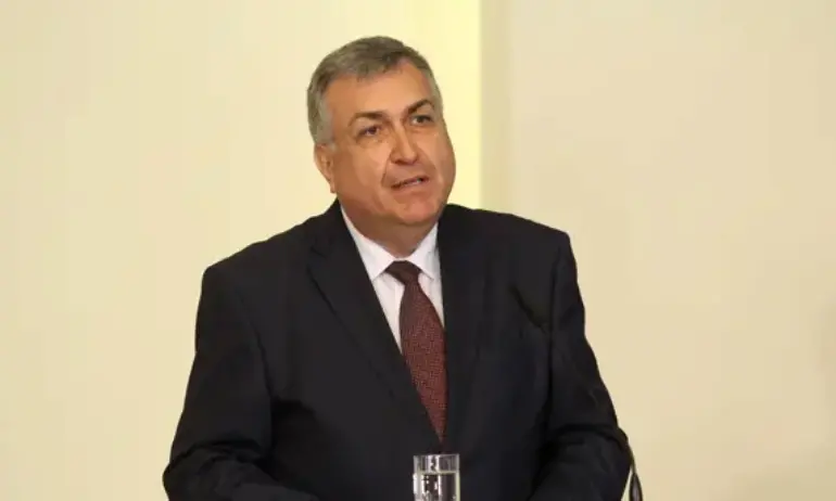 Георги Близнашки: Реваншистки са промените в Конституцията по отношение на служебното правителство - Tribune.bg