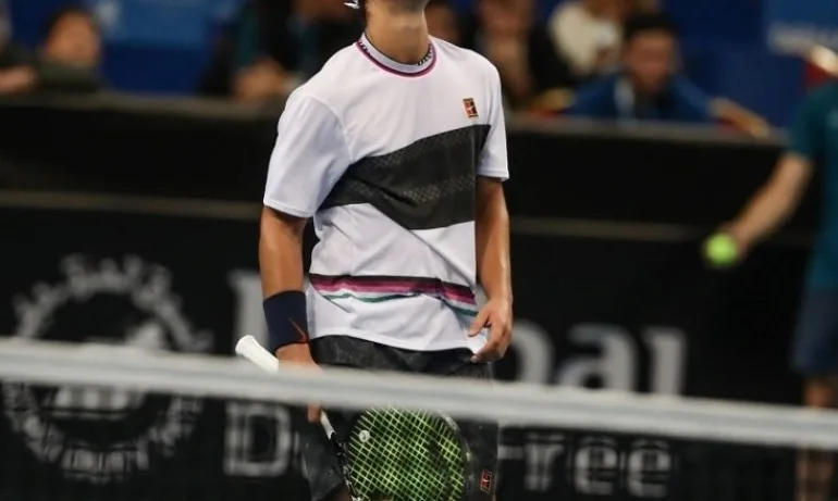 След тричасова битка: Андреев отпадна в Мексико - Tribune.bg