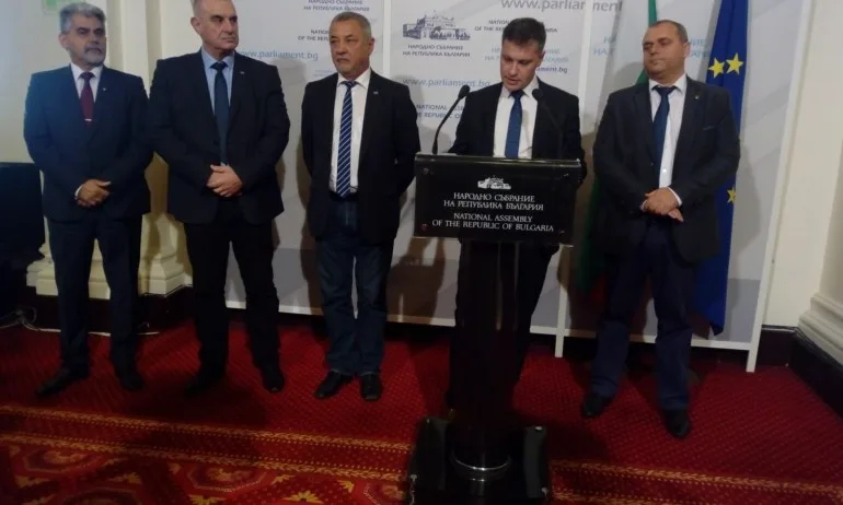 Обединени патриоти предлагат доплащане на възрастните до прага на бедност - Tribune.bg