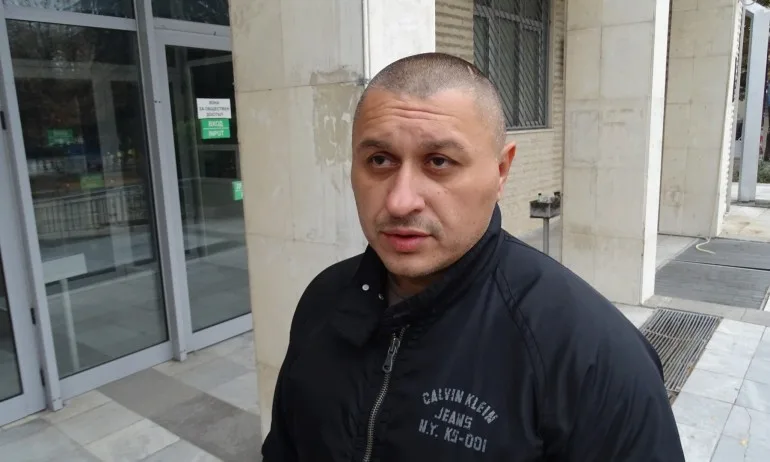 След сигнал за купуване на гласове: Обискираха дома на заподозрян в Благоевград - Tribune.bg