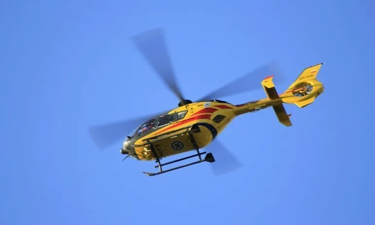 Процедурата по закупуване на медицински хеликоптер не е преустановена - Tribune.bg