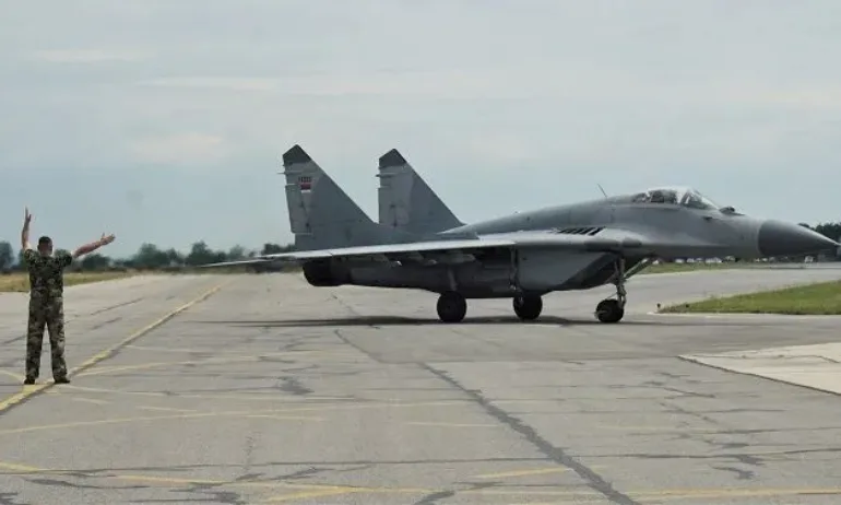 България е получила две оферти за замяна на изтребителите МиГ-29 - Tribune.bg