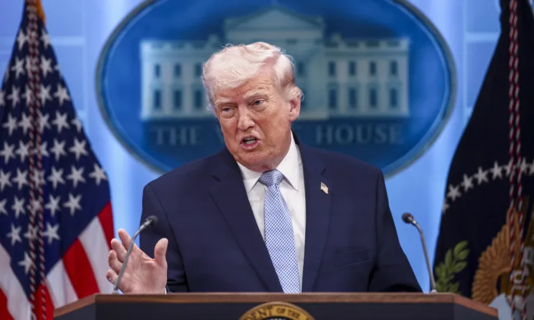 Тръмп: Иран може да бъде унищожен за една нощ и тази нощ може да е утре - Tribune.bg