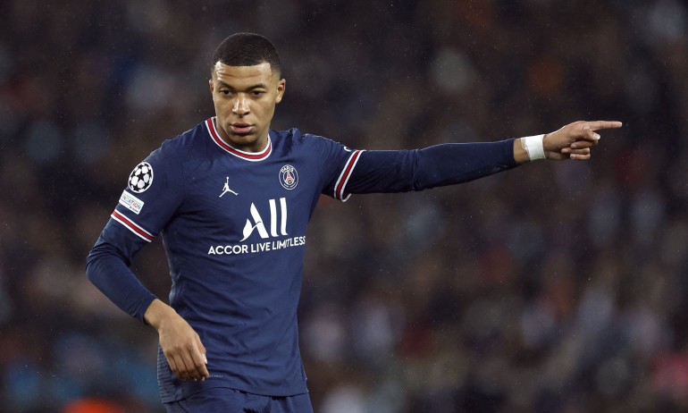 Проблем в ПСЖ: Мбапе се контузи 48 часа преди реванша с Реал Мадрид - Tribune.bg