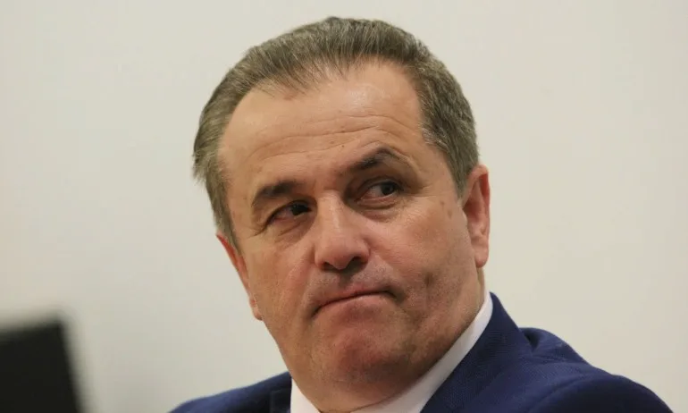 Повдигнаха обвинения за длъжностно присвояване на кмета на Созопол - Tribune.bg