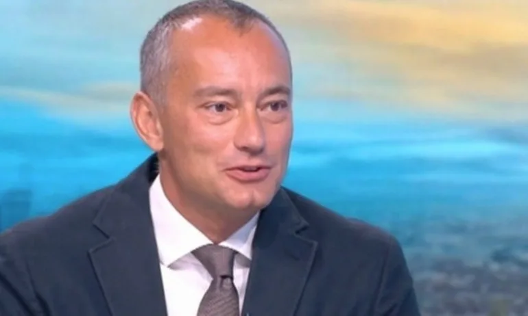 Николай Младенов: Спрете и се замислете какво видяхме снощи. До това ниво ли сме паднали!? - Tribune.bg