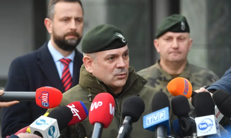 Полша със съмнения за навлязла руска ракета във въздушното ѝ пространство - Tribune.bg