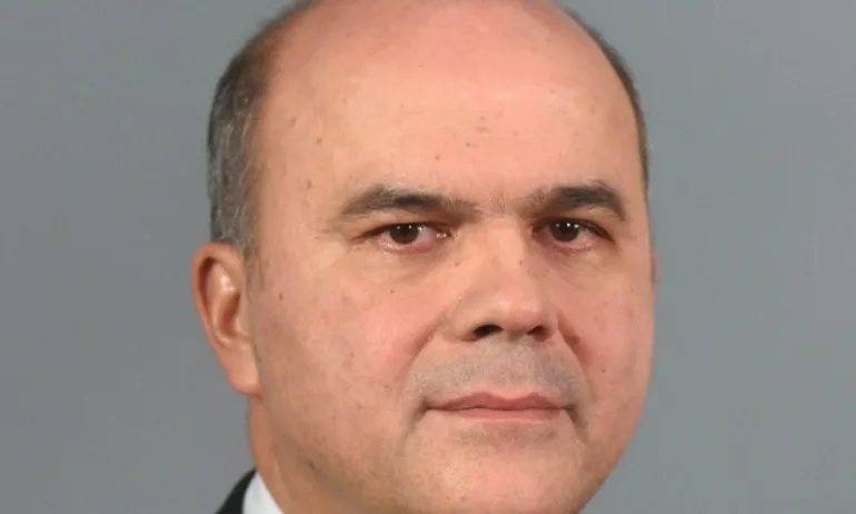 Бисер Петков: Най-високите пенсии стават 1200 лв. от средата на 2019 г. - Tribune.bg