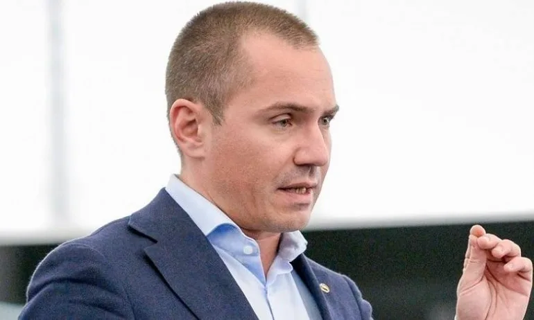 ВМРО: Благодарение на Джамбазки ЕП не прие резолюция, която обричаше на смърт българското скотовъдство - Tribune.bg