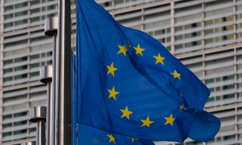 ЕС добави още руски олигарси в черния списък със санкции - Tribune.bg