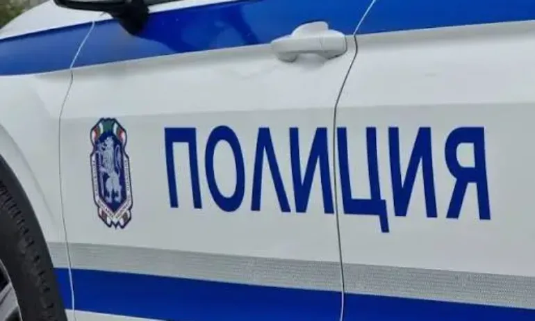 Две непълнолетни момичета набиха трето във Велико Търново - Tribune.bg