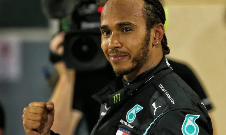 Хамилтън шокира: Мислех да напусна автомобилния спорт - Tribune.bg
