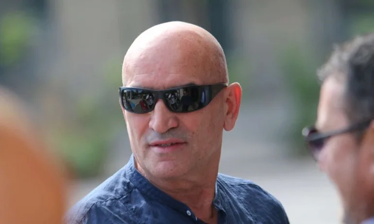 Със софра за 350 души: Ценко Чоков празнува края на домашния арест и открива кампания - Tribune.bg