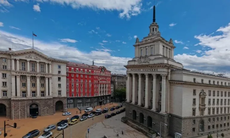 Нова мярка: общините ще наемат безработни за почистване и възстановяване след бедствия - Tribune.bg