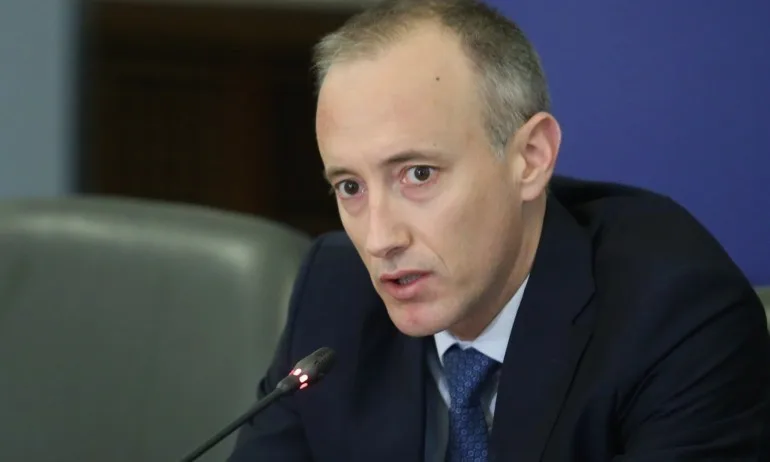 Вълчев: Изпитите след 7 и 12 клас ще са през юни - Tribune.bg