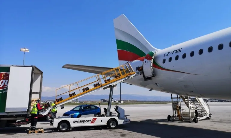 ОАЕ осигурява за България 15 тона медицински консумативи и храна - Tribune.bg