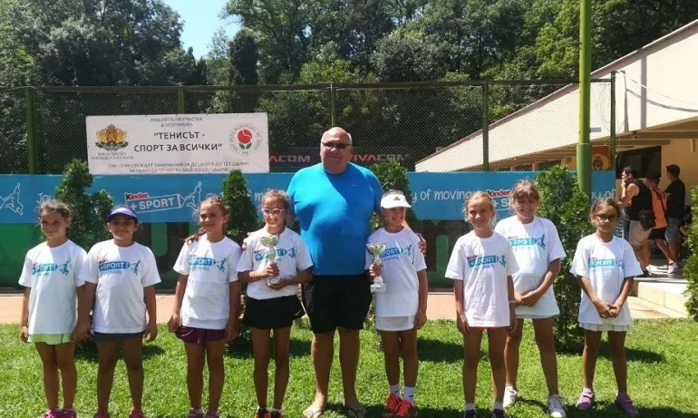 Огромен интерес към петия турнир от веригата Kinder+ Sport във Варна - Tribune.bg
