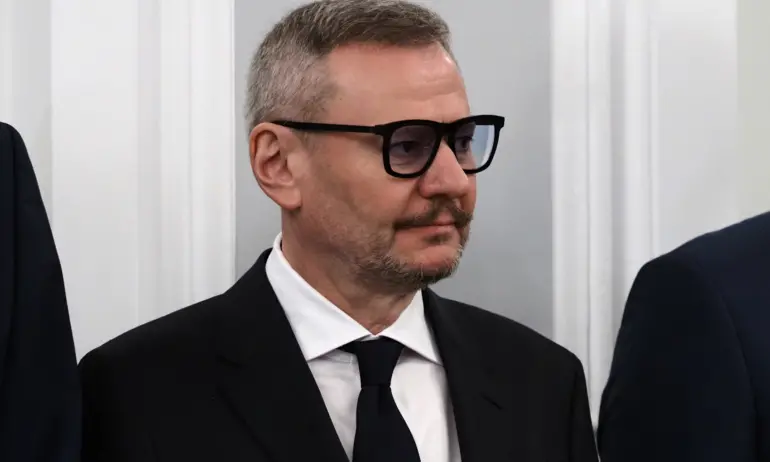 Милошев: Моята първа задача в министерството е посрещането на летния туристически сезон - Tribune.bg