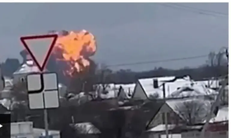 Намериха черните кутии на разбилия се в Белгородска област самолет Ил-76 - Tribune.bg