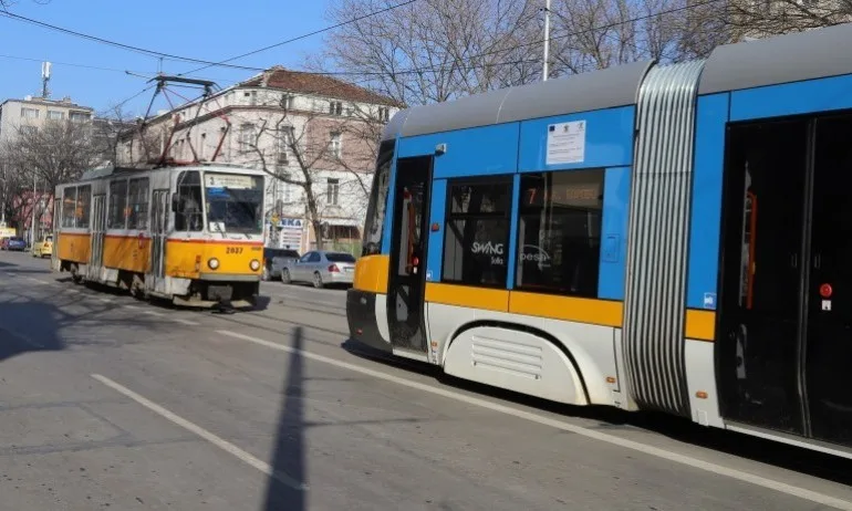 Обмисля се намаляване на работното време на градския транспорт в София - Tribune.bg