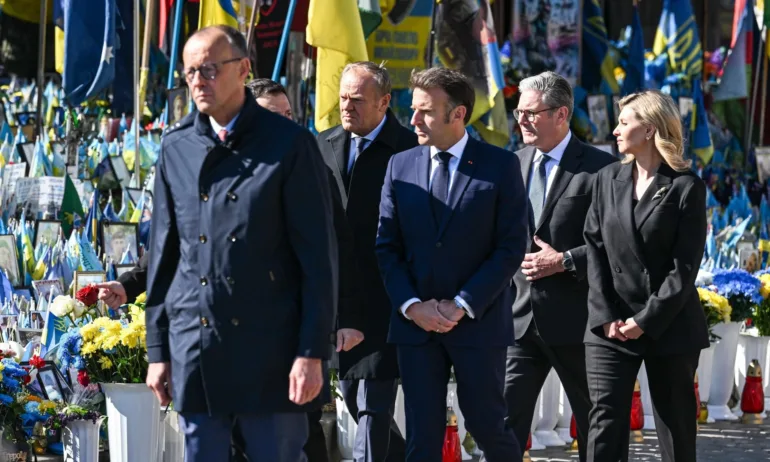 Зеленски, Макрон, Мерц, Стармър и Туск са говорили с Тръмп, искат прекратяване на огъня още в понеделник - Tribune.bg