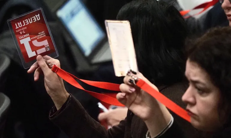 Крум Зарков и Руси Статков останаха единствени кандидати за поста председател на БСП - Tribune.bg