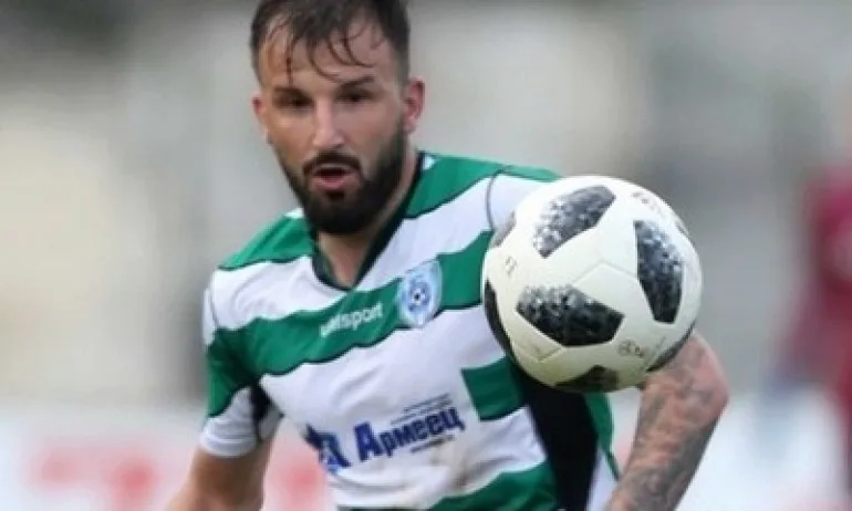 Черно море започва преговори с национал - Tribune.bg