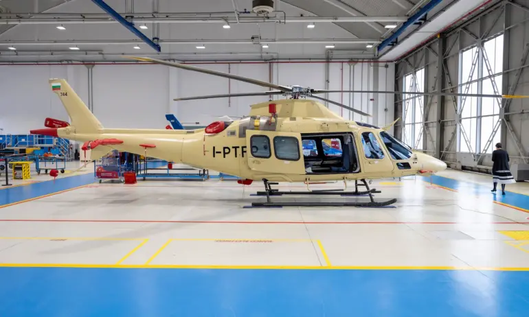 Първият наш медицински хеликоптер е готов, пристига до средата на януари - Tribune.bg