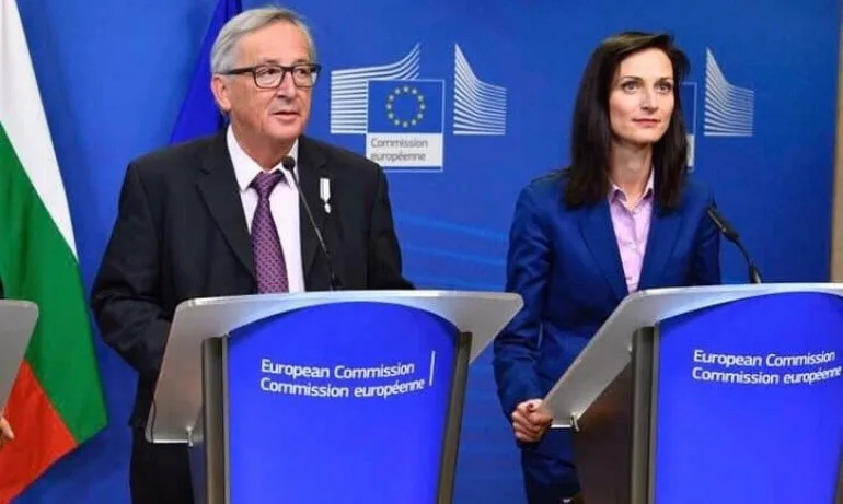 Юнкер към Габриел: Благодаря за непоколебимата отдаденост към ЕК и към гражданите на ЕС - Tribune.bg