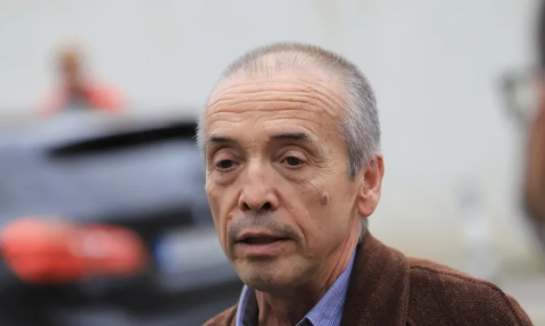 Доц. Мангъров влиза на първа линия в битката с коронавируса - Tribune.bg