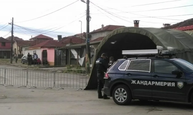 Пълна блокада на ямболския квартал Райна Княгиня - Tribune.bg