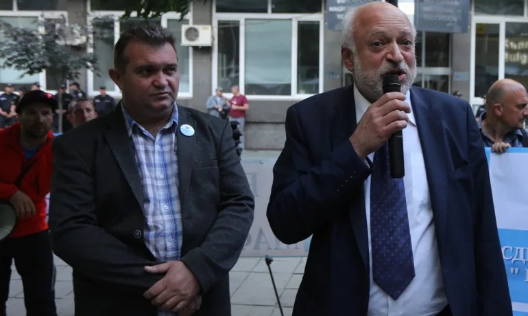 Боец скочиха на Минеков: Не внесъл нито един сигнал до ОЛАФ, ЕК, или Европейската прокуратура - Tribune.bg