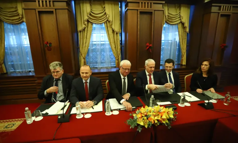 АЕЦ Козлодуй подписа с Уестингхаус, България си осигури непрекъсната работа на 5-ти блок на централата - Tribune.bg