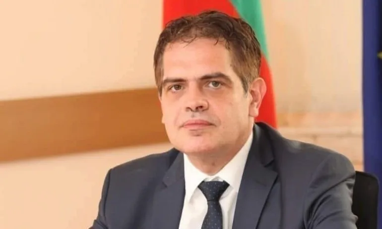 Лъчезар Борисов: България е единствената държава в Източна Европа със слаба оценка от ЕБВР - Tribune.bg