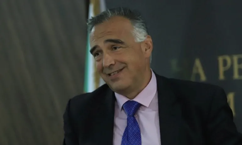 Кутев: БСП да не подкрепя ИТН, не са ми пуснали SMS от президентството да го кажа това - Tribune.bg